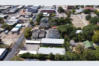 403 E Main Street #D, Brenham, TX 77833 - Photo 19