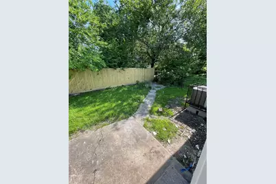 3211 Retta Street, Houston, TX 77026 - Photo 11