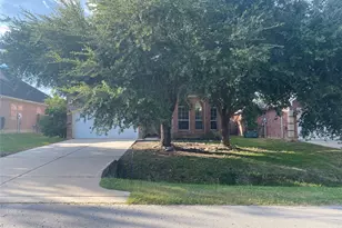 9210 Hidden Lake E, Magnolia, TX 77354 - Photo 3