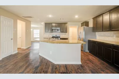 9919 Shimmering Lakes Drive, Rosharon, TX 77583 - Photo 11