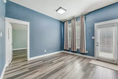 994 Jefferson Street, Alvin, TX 77511 - Photo 11