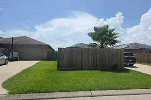 2622 Watersail Dr, Texas City, TX 77568 - Photo 5