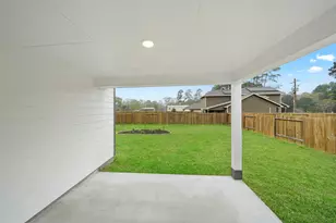 604 Danielle St, Dayton, TX 77535 - Photo 29