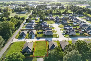 604 Danielle St, Dayton, TX 77535 - Photo 31