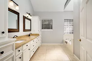 44 Lake Forest Cir, Conroe, TX 77384 - Photo 25