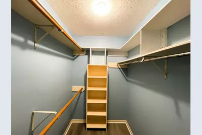 107 S Village Knoll Circle, The Woodlands, TX 77381 - Photo 25