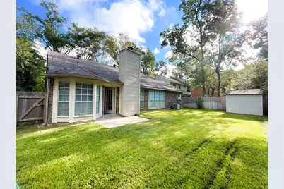 107 S Village Knoll Circle, The Woodlands, TX 77381 - Photo 29