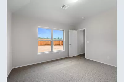 10703 Lavender Cotton Lane, Houston, TX 77016 - Photo 9