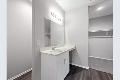 10703 Lavender Cotton Lane, Houston, TX 77016 - Photo 11