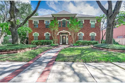 13 Turtle Creek Manor, Sugar Land, TX 77479 - Photo 1