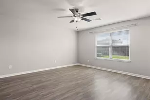 12201 Seacrest Ln, Texas City, TX 77568 - Photo 13