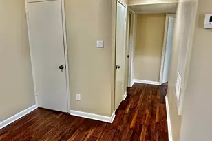 2750 Holly Hall St, Houston, TX 77054 - Photo 5