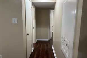 2750 Holly Hall St, Houston, TX 77054 - Photo 7