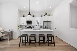 17 Fulton Row Ln, Houston, TX 77076 - Photo 11