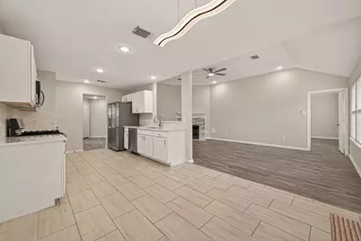 8202 Kingsbridge Meadow Drive, Houston, TX 77083 - Photo 9