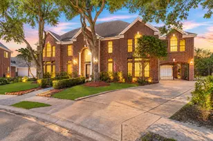 16 Fosters Ct, Sugar Land, TX 77479 - Photo 1