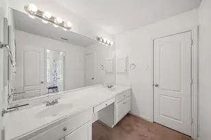 16 Fosters Ct, Sugar Land, TX 77479 - Photo 19