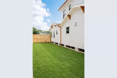 1138 Fugate Street, Houston, TX 77009 - Photo 7