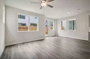 6324 Sapphire Ocean Dr, Houston, TX 77092 - Photo 5