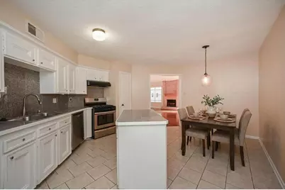 7918 Chancel Drive, Houston, TX 77071 - Photo 7