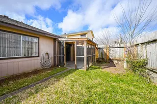 7918 Chancel Dr, Houston, TX 77071 - Photo 25