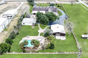 14 El Dorado Dr, Friendswood, TX 77546 - Photo 49