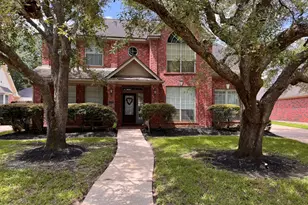 13810 Inland Spring Ct, Houston, TX 77059 - Photo 1