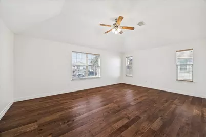 4534 Marquis Avenue, Baytown, TX 77521 - Photo 17