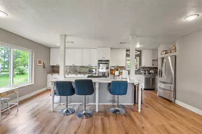 5211 Ghinaudo Road, Hitchcock, TX 77563 - Photo 11