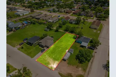 727 W Broad Street, Freeport, TX 77541 - Photo 7