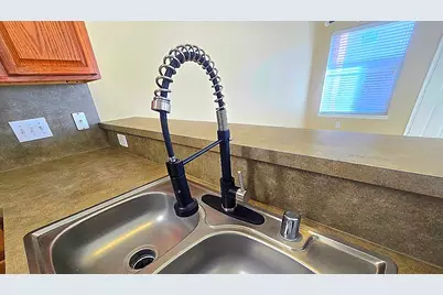 3817 Shire Valley Drive, Missouri City, TX 77459 - Photo 7