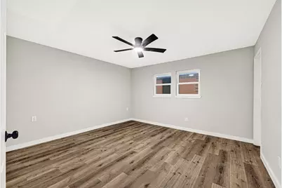 5000 Pease #29, Houston, TX 77023 - Photo 3