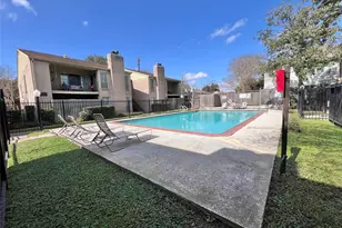 700 Thicket Ln, Houston, TX 77079 - Photo 25