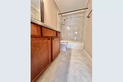 700 Thicket Lane #804, Houston, TX 77079 - Photo 21