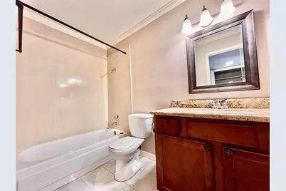 700 Thicket Lane #804, Houston, TX 77079 - Photo 13