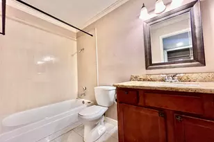 700 Thicket Ln, Houston, TX 77079 - Photo 13