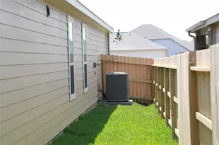 1419 Capitola Ln, Rosharon, TX 77583 - Photo 41