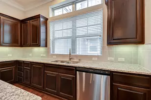 720 N Shepherd Dr, Houston, TX 77007 - Photo 13