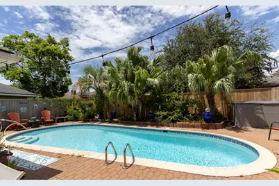 5 Colony Park Circle, Galveston, TX 77551 - Photo 15