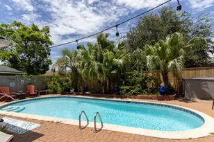 5 Colony Park Cir, Galveston, TX 77551 - Photo 15