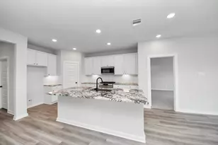 71 Leon Wy, Dayton, TX 77535 - Photo 17