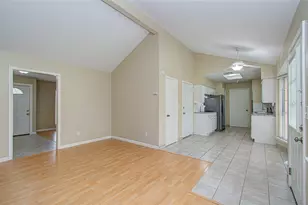 951 Beachcomber Ln, Houston, TX 77062 - Photo 11