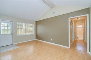 951 Beachcomber Ln, Houston, TX 77062 - Photo 9