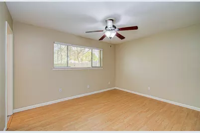 951 Beachcomber Lane, Houston, TX 77062 - Photo 19