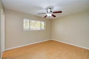 951 Beachcomber Ln, Houston, TX 77062 - Photo 19