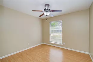 951 Beachcomber Ln, Houston, TX 77062 - Photo 23