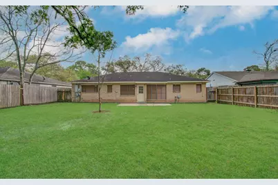 951 Beachcomber Lane, Houston, TX 77062 - Photo 29