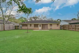 951 Beachcomber Ln, Houston, TX 77062 - Photo 29