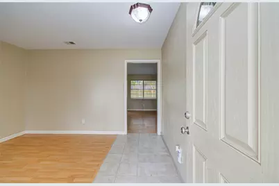 951 Beachcomber Lane, Houston, TX 77062 - Photo 3