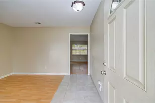 951 Beachcomber Ln, Houston, TX 77062 - Photo 3